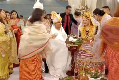 Randeep Hooda Ties Knot In Manipuri Style With Lin Laishram Watch Video