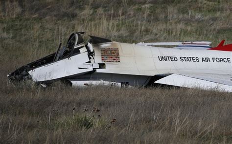 Thunderbirds fighter jet crashes in Colorado Springs after flyover at ...