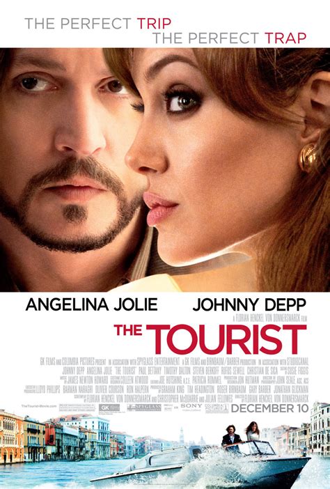 Gil's Broadway & Movie Blog: "Top of the Queue Review" - The Tourist