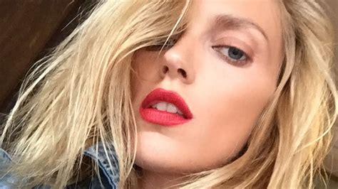 Introducing La Bouche Rouge’s Eco-Friendly Red Lipsticks - Vogue