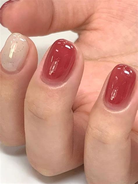 winter Korean nails: red and white jelly short nails Neutral Nail Designs, Winter Nail Designs ...