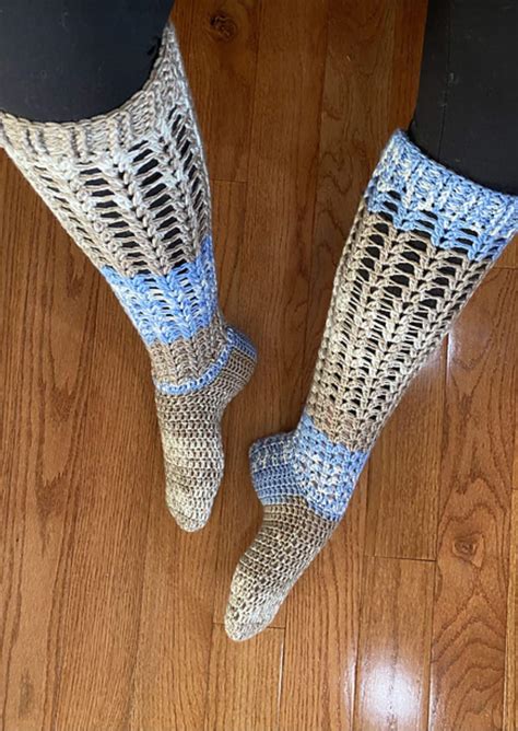 Easy Knee High Socks Crochet Pattern - Fosbas Designs