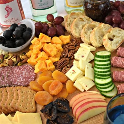 How to Make a Meat and Cheese Platter - Juggling Act Mama