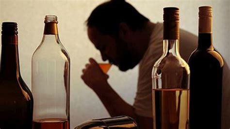 Just 1 in 10 People With Alcohol Problems Get Treatment - Consumer Health News | HealthDay