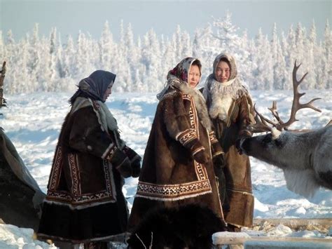 Nomadic Nenets women at their encampment in the tundra Nadym Region Siberia | Culture, Character ...