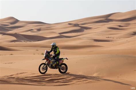 Motorcyclist dies after tragic crash in Dakar Rally - GPFans.com