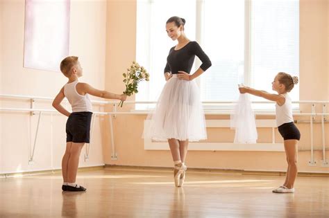 Ballet infantil: ¿Por qué es beneficioso enseñarle danza a los niños ...