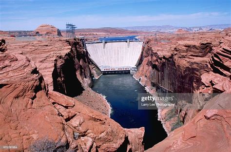 Glen Canyon Dam On The Colorado River High-Res Stock Photo - Getty Images