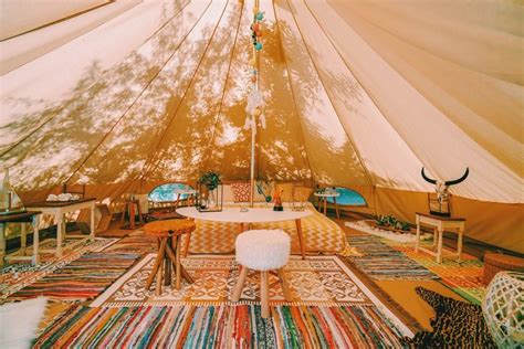 21 Top & Best Joshua Tree Glamping Sites Near the Park [2022]