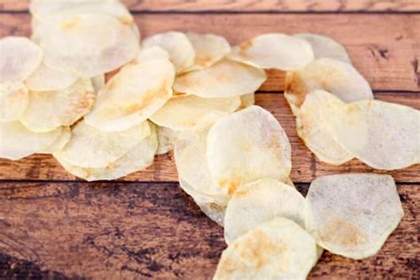 Homemade Lay’s Potato Chips Recipe - Food Fanatic