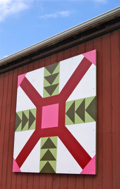 I love barn quilts and hope to pin up the 60 beautiful barn quilts along our Longwoods Arts ...