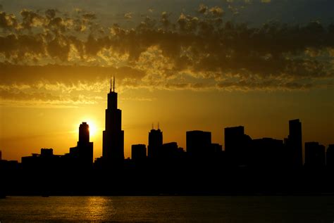 Chicago Skyline Vector - Cliparts.co