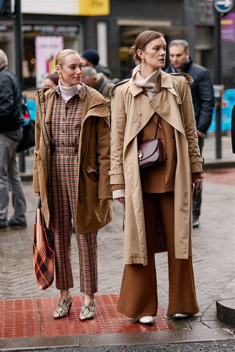 The Latest Street Style From London Fashion Week | Fashion week street ...