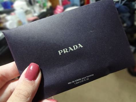 prada perfume sample in 2021 | Perfume samples, Black envelopes, Perfume