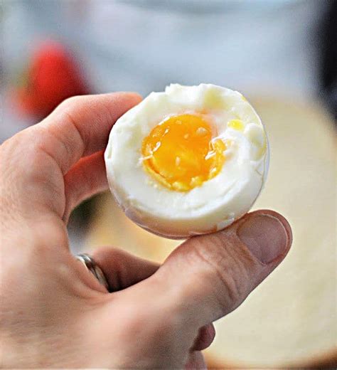 Soft Boiled Egg in Microwave - How to Microwave Soft Boiled Eggs