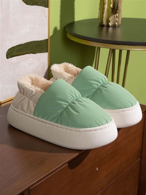 Two Tone Bedroom Slippers | Slippers, Bedroom slippers, Womens slippers