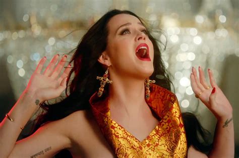 Katy Perry Is Indestructible In ‘Unconditionally’ Video: Watch – Billboard