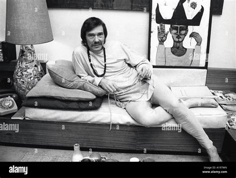 MIKE PRATT UK actor at home in Eaton Place, London in 1970 Stock Photo - Alamy