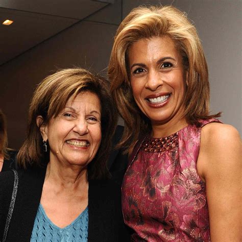 Hoda Kotb Reveals Her Mom Is Helping Pick Out Her Wedding Dress