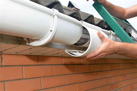 How Much Does Gutter Replacement Cost in 2024? | Checkatrade