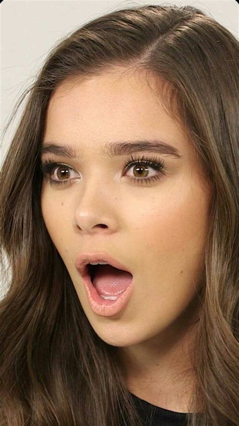 She saw something magnificent. : HaileeSteinfeld | Hailee steinfeld ...