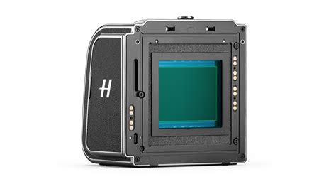 Hasselblad CFV II 50C brings 60-year-old medium format V cameras back to life! | Digital Camera ...