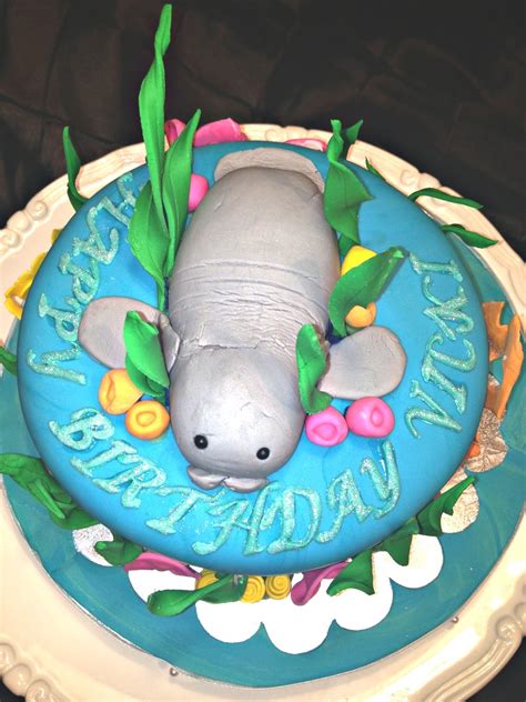 Nancily's Cupcake Shack: Manatee Birthday Cake for Vicki