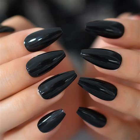 Cute Shape Fake Nails Black Coffin Long Press On Nails Medium Length ...