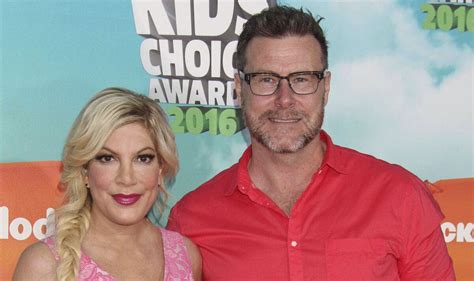 Tori Spelling divorce chaos as husband's post deleted and insider says 'marriage not over ...