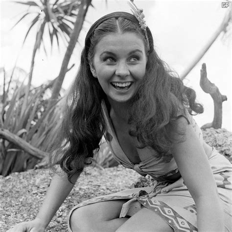 Classic Actresses from the Silver Screen: Jean Simmons (1929-2010) - A British beauty in many ...