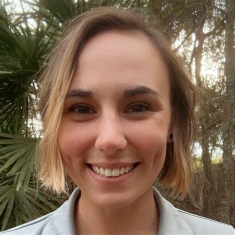 Erin Bone - Safety Coordinator - Jacksonville Zoo and Gardens | LinkedIn