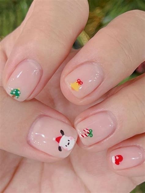 65+ Fun and Festive Short Christmas Nails You’ll Love | Xmas nails, Nail designs, Nail art