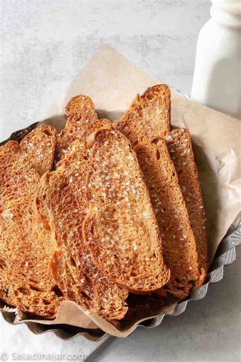 Melba Toast Recipe: A Dupe for Corner Bakery Sweet Crisps | Recipe ...