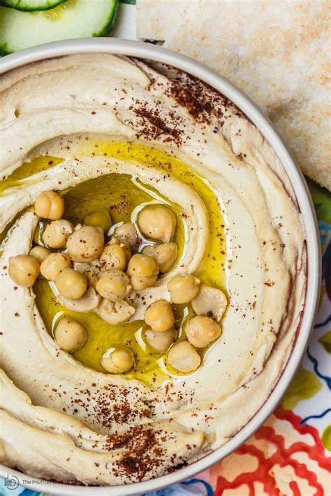 BEST Classic Hummus Recipe you'll find! (2022)