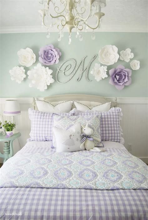 24 Wall Decor Ideas for Girls' Rooms | Girls room paint, Diy girls bedroom, Wall decor bedroom