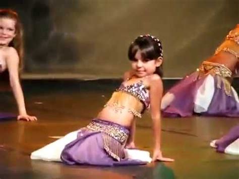 Aladdin - Belly Dance Kids - Portal do Egito ® - YouTube