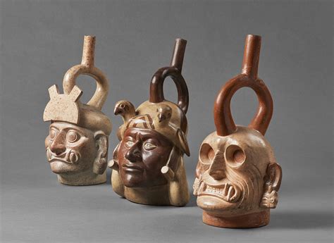 Moche portrait vessels. Moche culture (100-800 CE, Peru) [1106x806] : r/ArtefactPorn