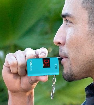 5 Best Breathalyzers Reviews of 2018 - BestAdvisor.com