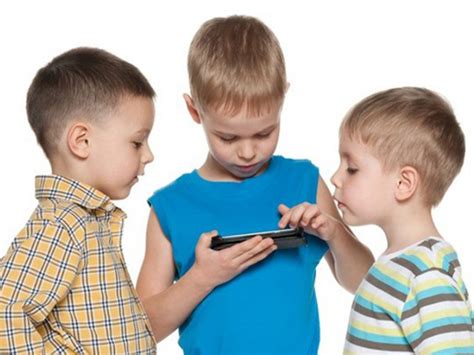 Kidscreen » smartphones