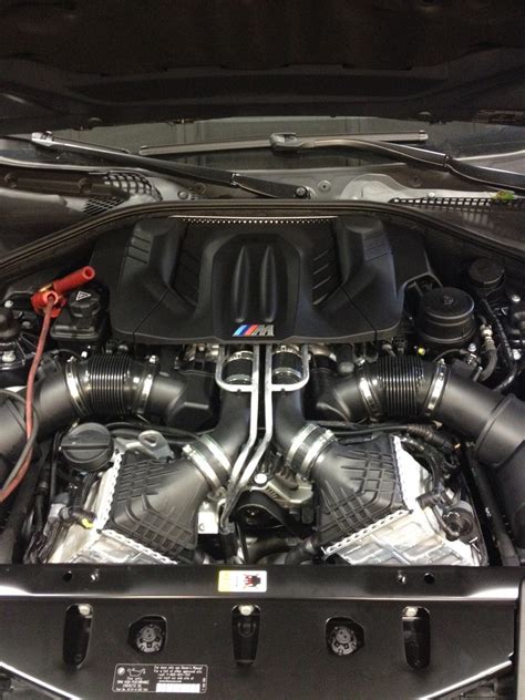 Bmw E39 M5 Engine Bay | SPORTCars