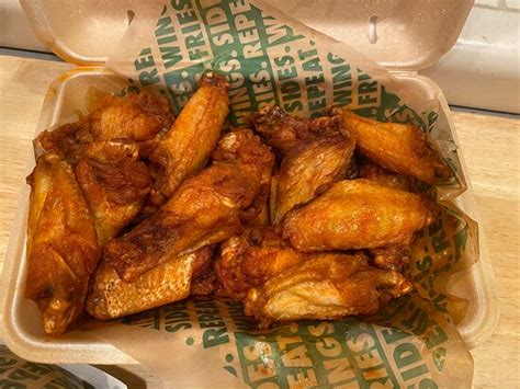 WINGSTOP, Hawaiian Gardens - Restaurant Reviews, Photos & Phone Number ...