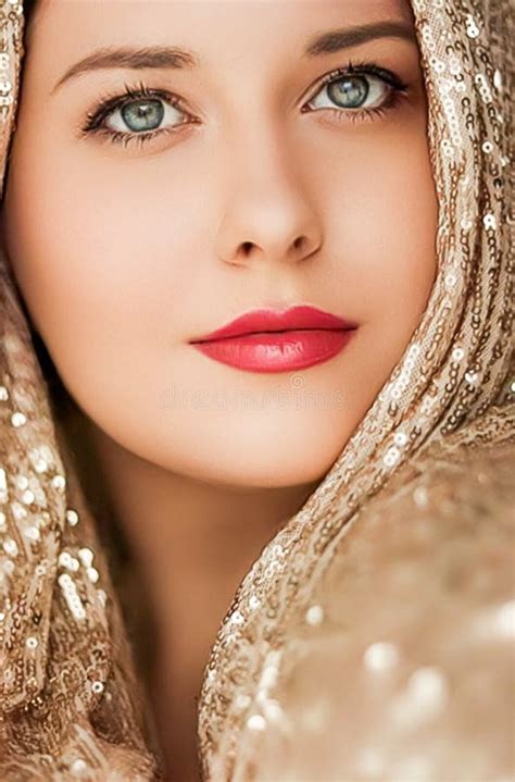 Beauty, Luxury Fashion and Glamour, Woman Dressed in Gold Stock Image - Image of model, bridal ...