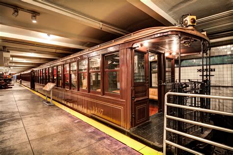 Vintage Fleet - New York Transit Museum