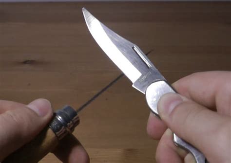 10 Best Ways to Sharpen a Knife at Home Without Tools