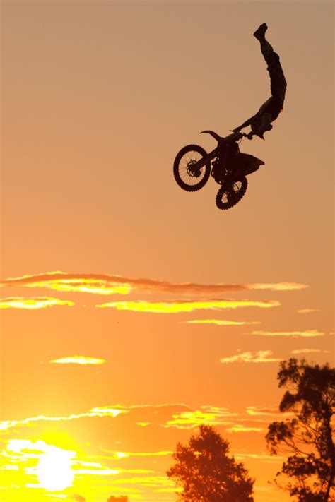 Best Dirt Bike Jumps in the world | Cool dirt bikes, Ktm dirt bikes ...