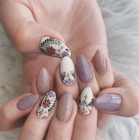 Cute designs for oval nails art ideas to rock anywhere 3 | Boho nails, Oval nail art, Oval nails