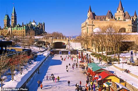 Ottawa's Winterlude festival is an extravaganza of frosty-themed fun | Daily Mail Online