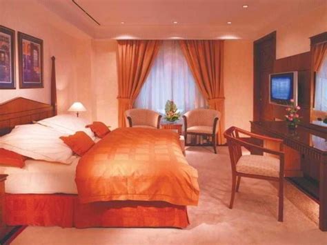 Dubai International Airport Hotel - Your Vacation Awaits in Dubai!