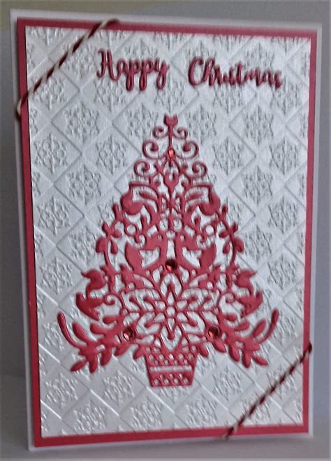 Hannah Brooke made this Scandinavian Christmas tree card with Crafter's Companion products ...