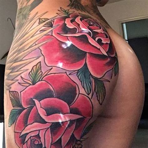 Share more than 77 floral butt tattoo - in.cdgdbentre